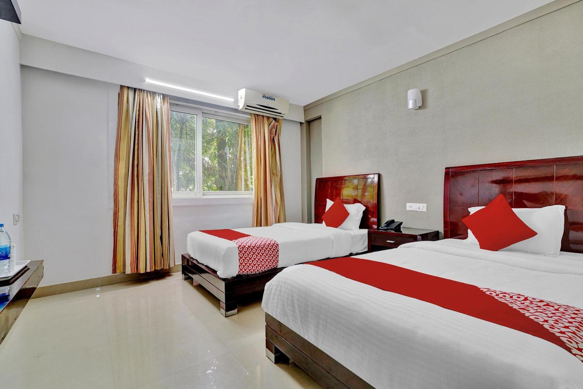 Hotel O Aec Residency Mararikulam Buitenkant foto